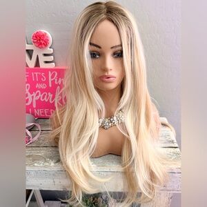CSC Jennings Blonde Suede Long Synthetic Wig